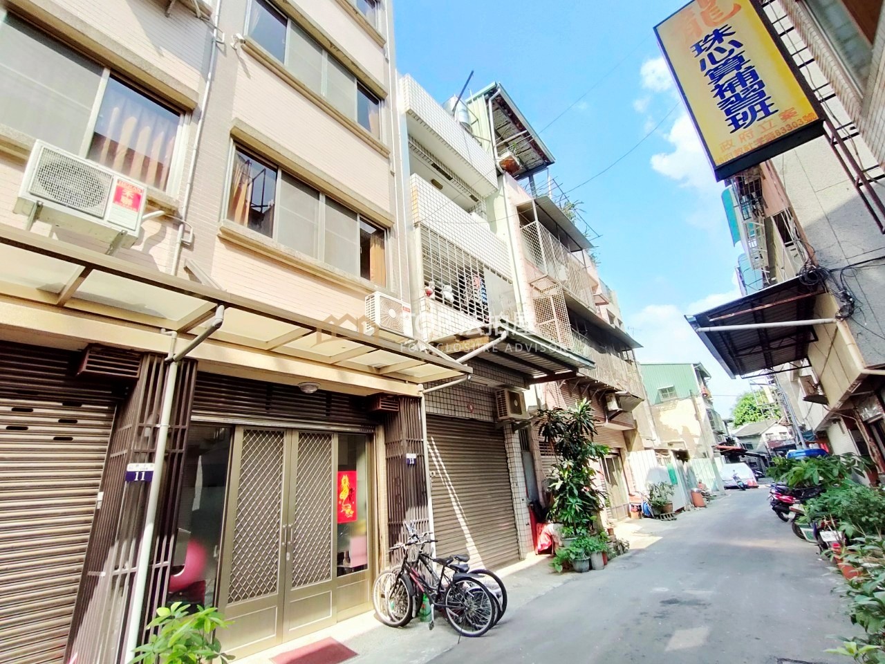 台中市北區原子街140巷16號｜改套首選｜前後臨路透天｜第 1 張｜TOP法拍屋
