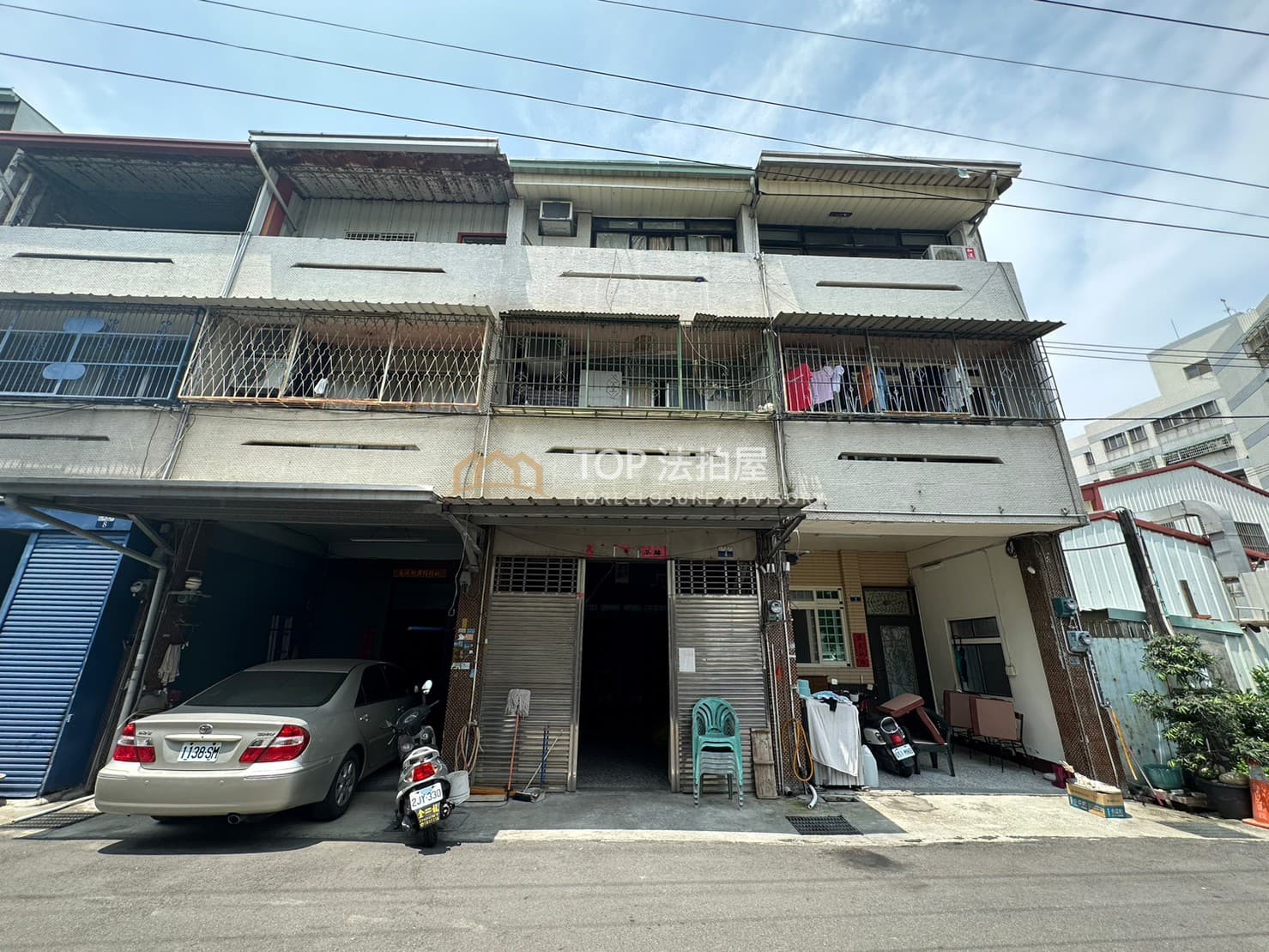 台中市烏日區榮泰街122巷4號｜榮泰街三樓透天｜第 1 張｜TOP法拍屋