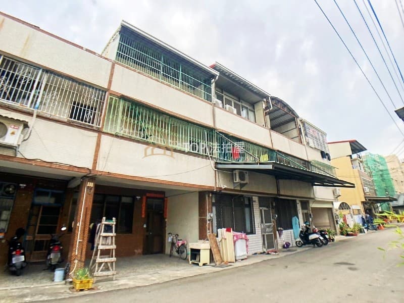 台中市潭子區大新路20巷25號｜大新路三樓透天｜第 1 張｜TOP法拍屋