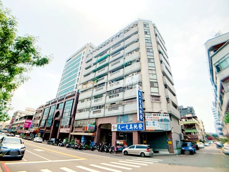 台中市西屯區中工二路182號3樓｜豪景大廈四房平車｜第 1 張｜TOP法拍屋