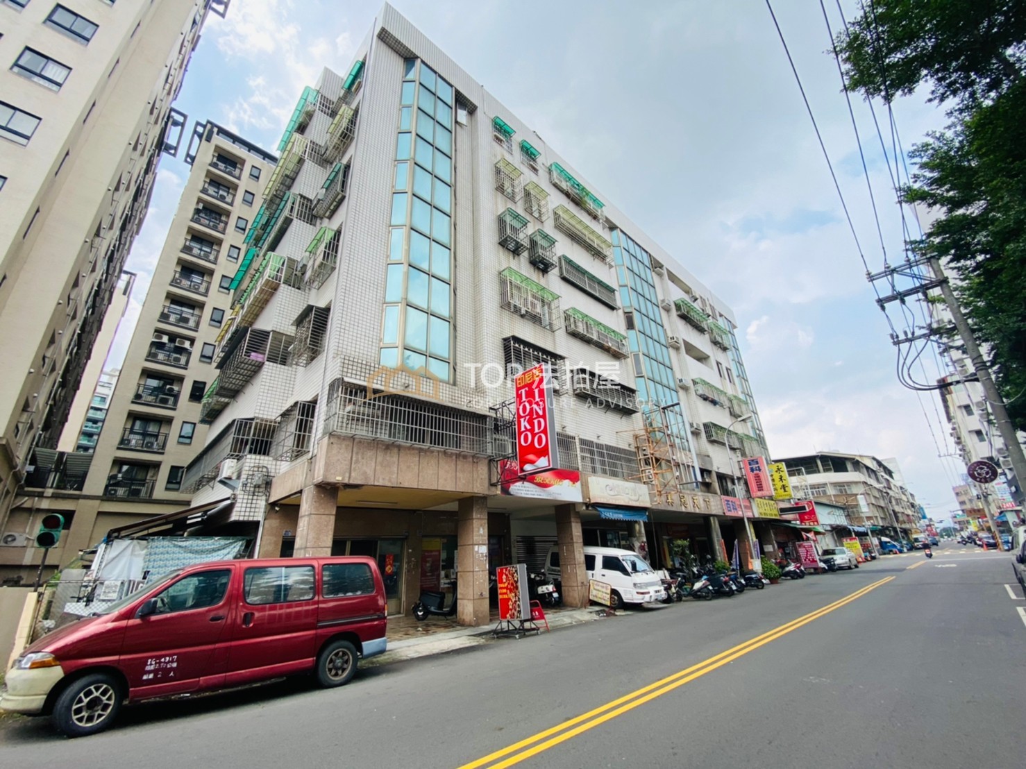 台中市西屯區中清西二街121號7樓之1｜美冠天下｜水湳經貿電梯二房｜第 1 張｜TOP法拍屋