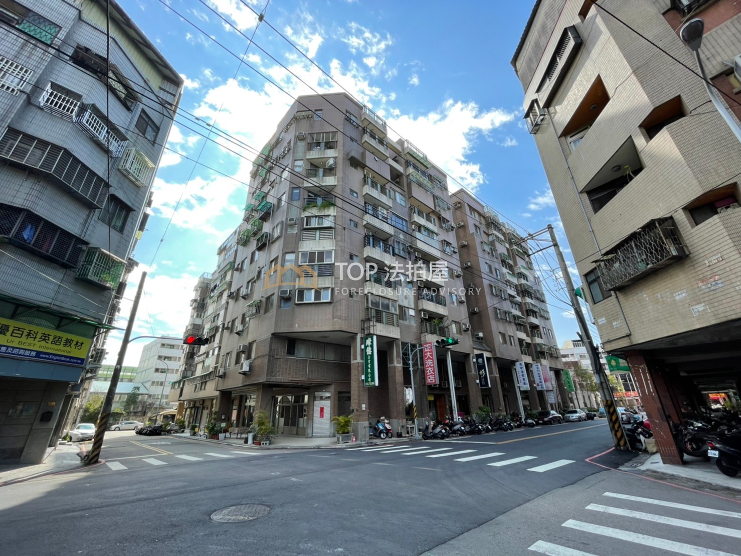 台中市西屯區洛陽路116號8樓之2｜麗緻昱瑭｜樓中樓四房車位｜第 1 張｜TOP法拍屋