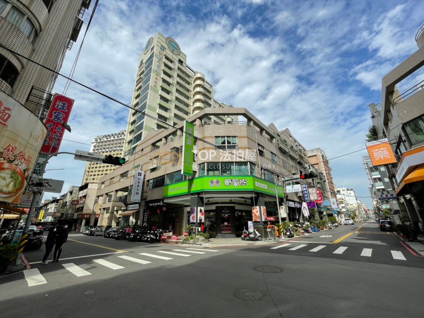 台中市南屯區大墩六街232號二樓之9｜羅馬假期二期｜角間電梯大套房｜第 1 張｜TOP法拍屋