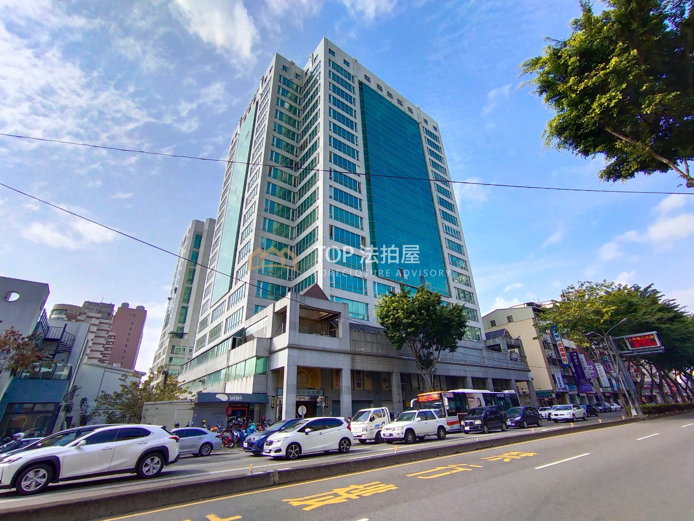 台中市北屯區崇德路一段631號6樓之1｜邊間大坪數商辦｜第 1 張｜TOP法拍屋