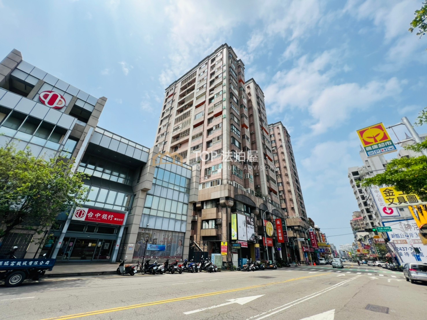台中市北屯區東山路一段220之14號十六樓｜維斯康堤｜視野大三房平車｜第 1 張｜TOP法拍屋
