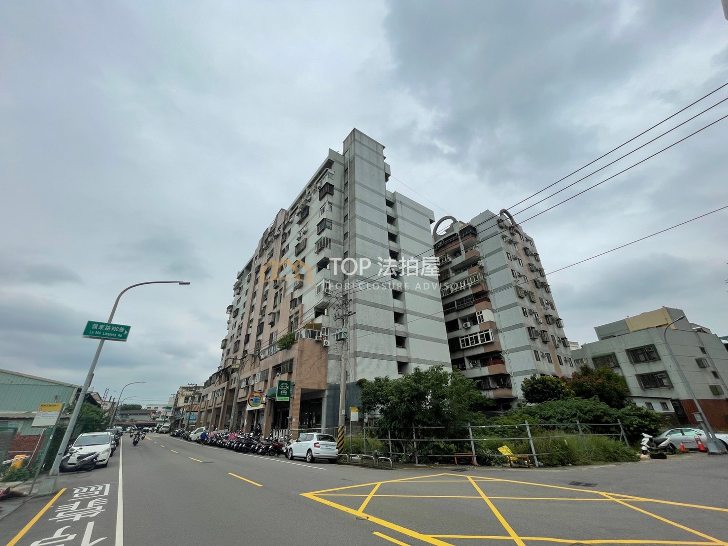 台中市南屯區嶺東路916之5號五樓之7｜黎明大地｜大坪數電梯四房｜第 1 張｜TOP法拍屋