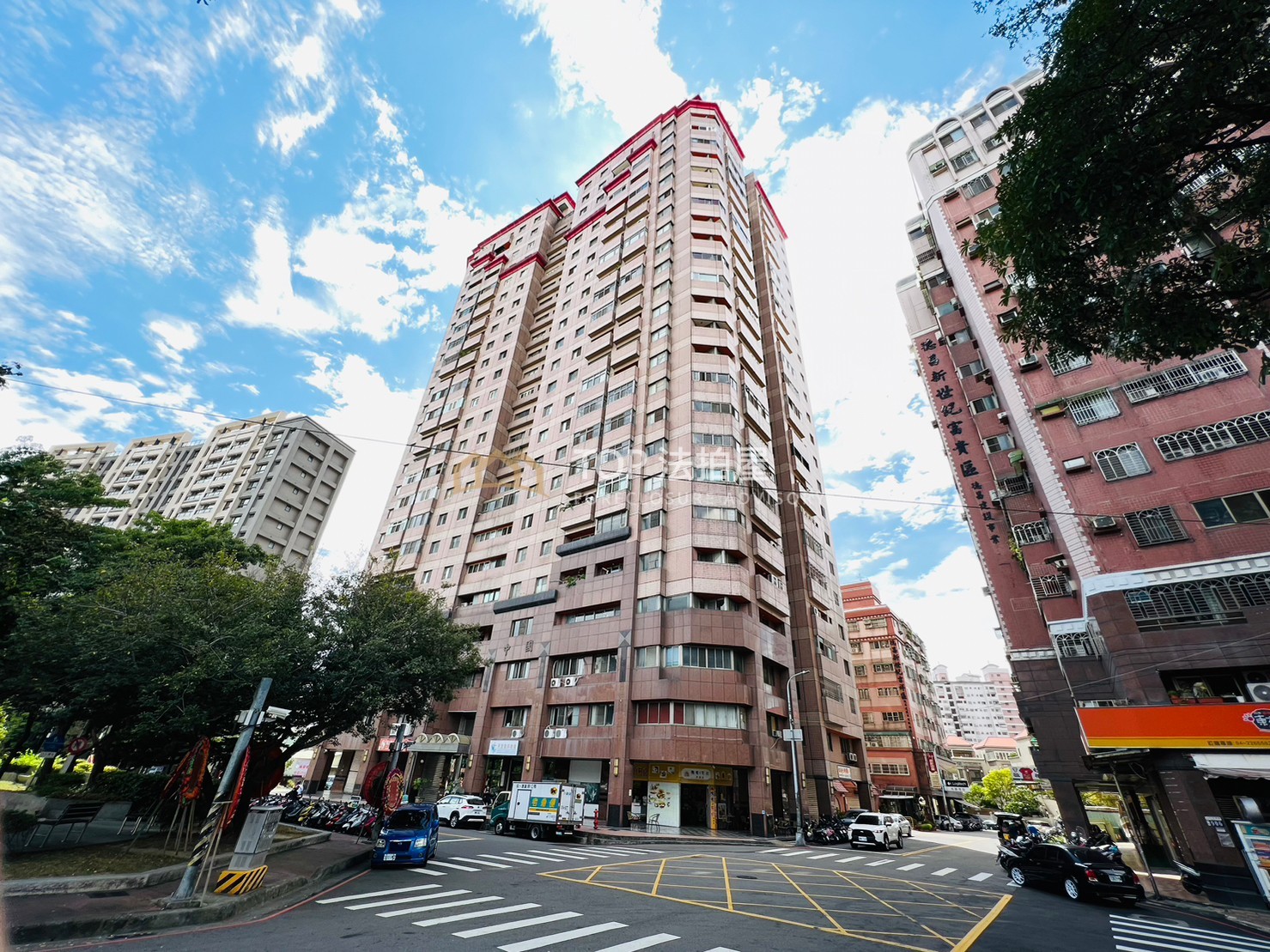 台中市南區忠明南路916號17樓之1｜德昌中國｜鋼骨造三房車位｜第 1 張｜TOP法拍屋