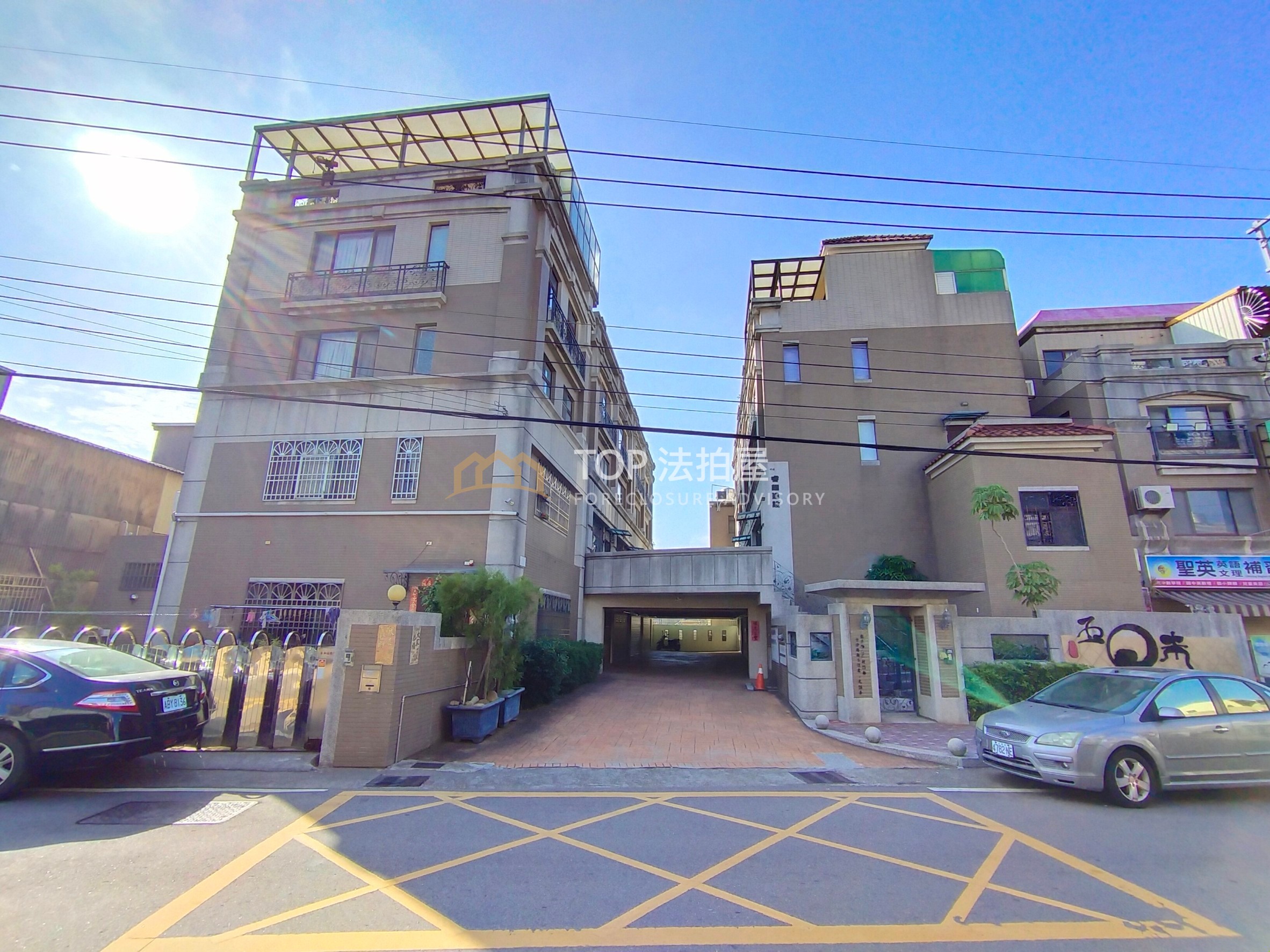 台中市龍井區中沙路新庄仔巷1之26弄5號｜50米社區｜花園車庫別墅｜第 1 張｜TOP法拍屋