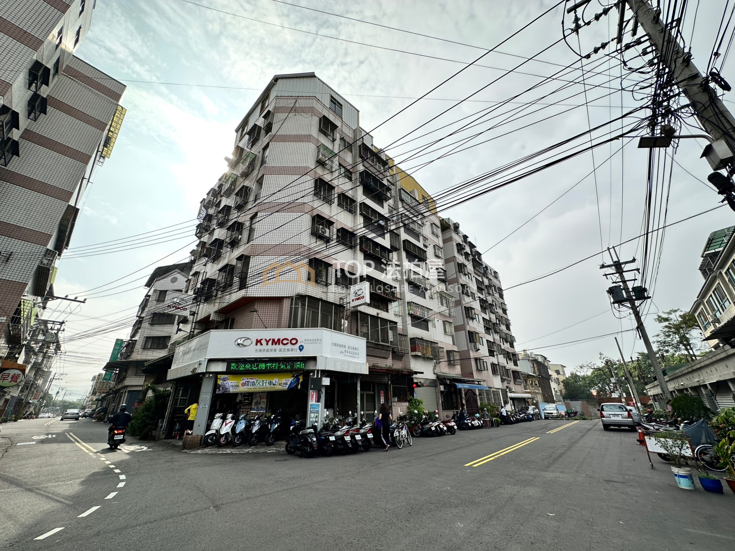 台中市太平區中平九街138巷5號6樓之1｜喬聖名門｜中平九街電梯三房｜第 1 張｜TOP法拍屋
