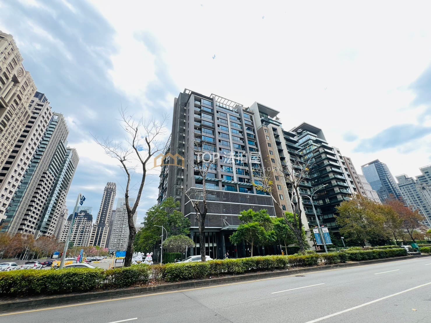 台中市西屯區河南路三段131號三樓之11｜市政101｜七期小豪宅樹梢戶｜第 1 張｜TOP法拍屋