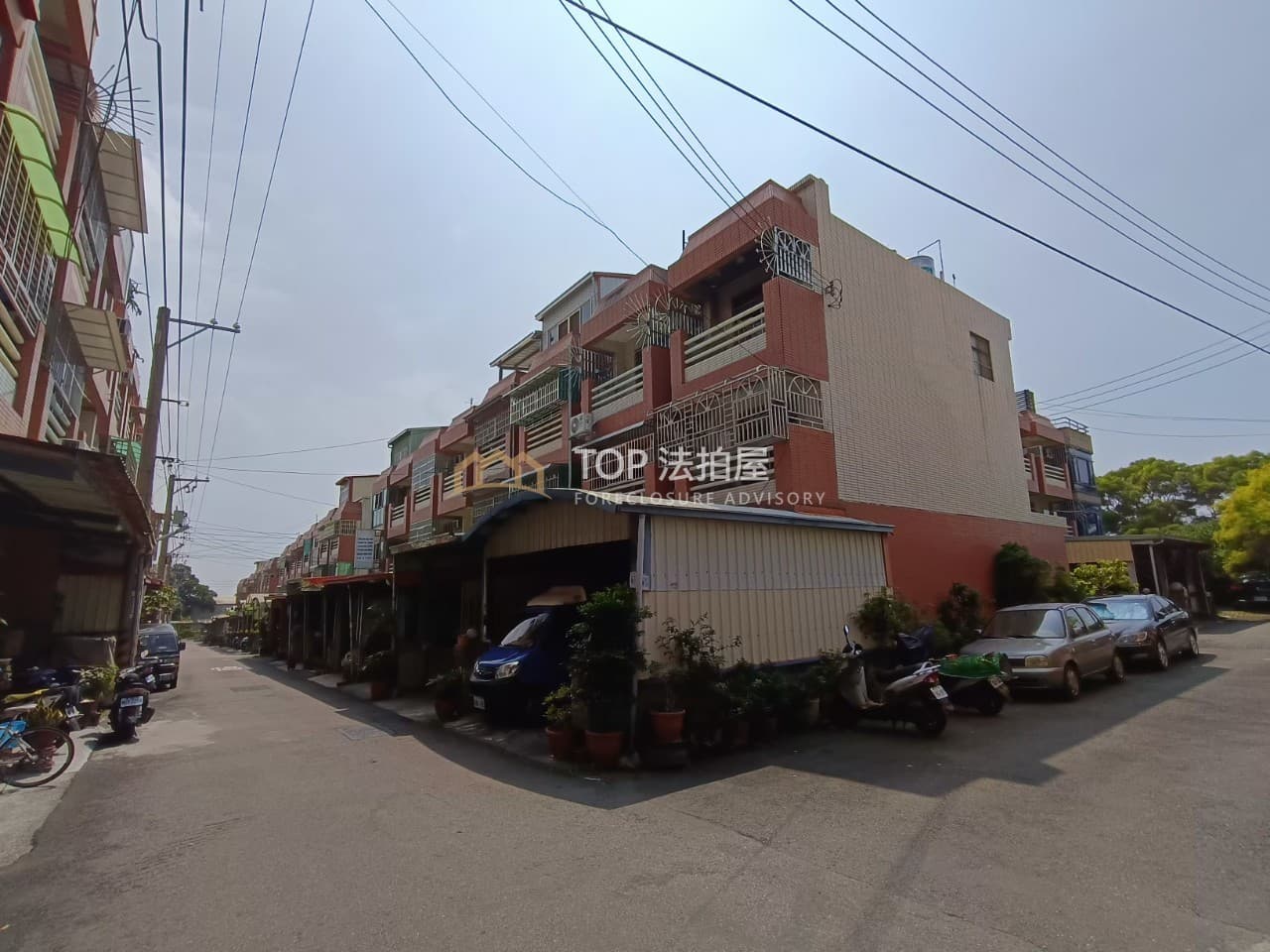 彰化縣員林市山腳路六段372巷150弄72號｜大員林別墅新城｜前院停車透天｜第 1 張｜TOP法拍屋