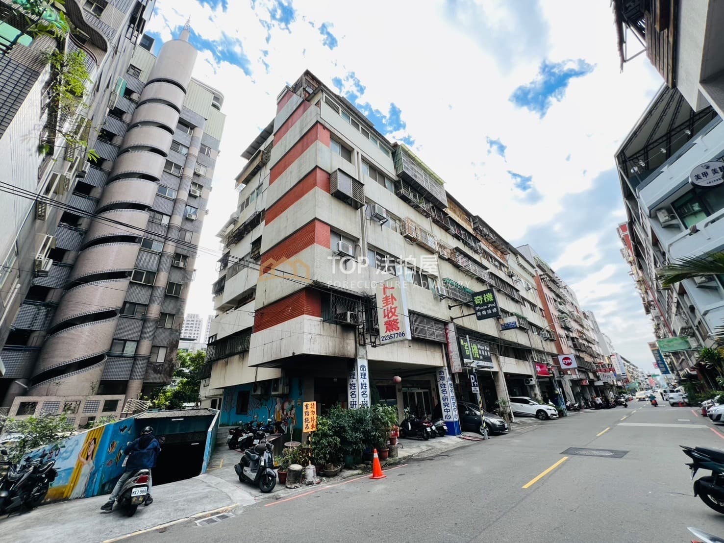 台中市北區梅亭街21號5樓11號｜群力大廈｜零公設邊間大套房｜第 1 張｜TOP法拍屋