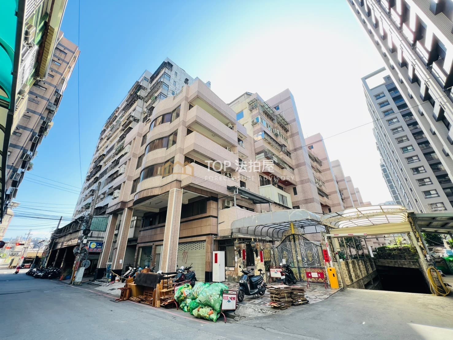 台中市太平區樹孝路115巷5弄1號3樓｜華宮庭園｜四房樓中樓平車｜第 1 張｜TOP法拍屋