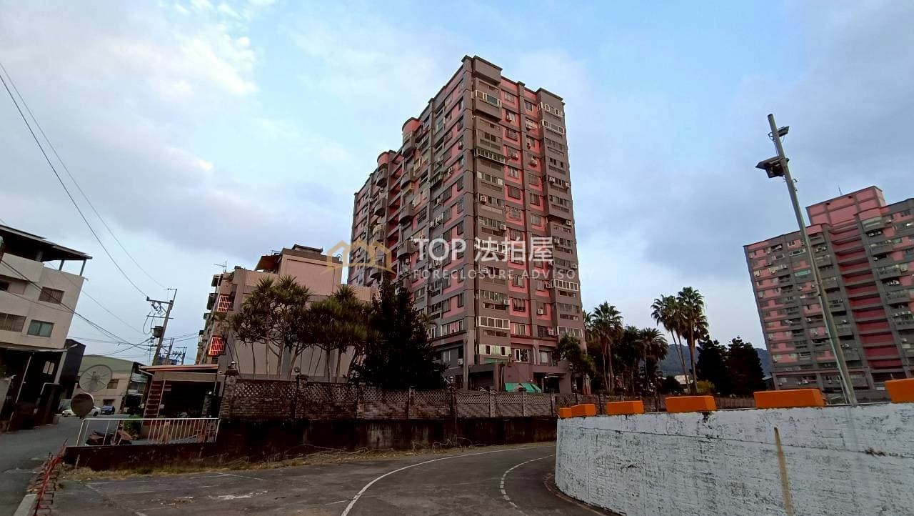 南投縣南投市東山路443巷31號9樓之9｜中友花園城｜樓中樓三房平車｜第 1 張｜TOP法拍屋