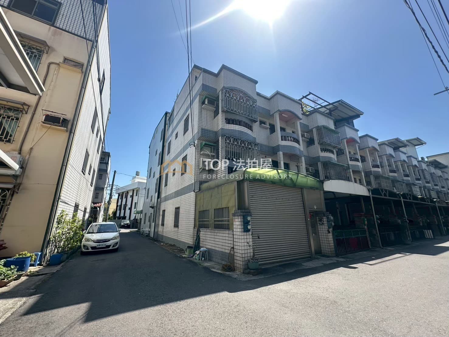 彰化縣大村鄉聖瑤東路12巷24號｜四樓邊間車庫透天｜第 1 張｜TOP法拍屋