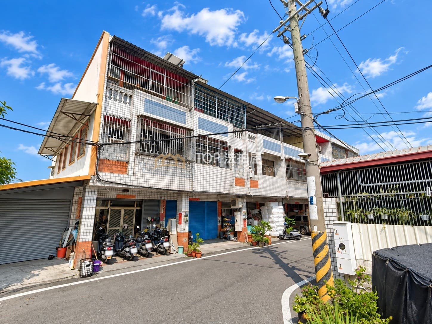 彰化縣溪州鄉中州路二段1150巷39弄21號|中州路三樓透天|第 1 張|TOP法拍屋