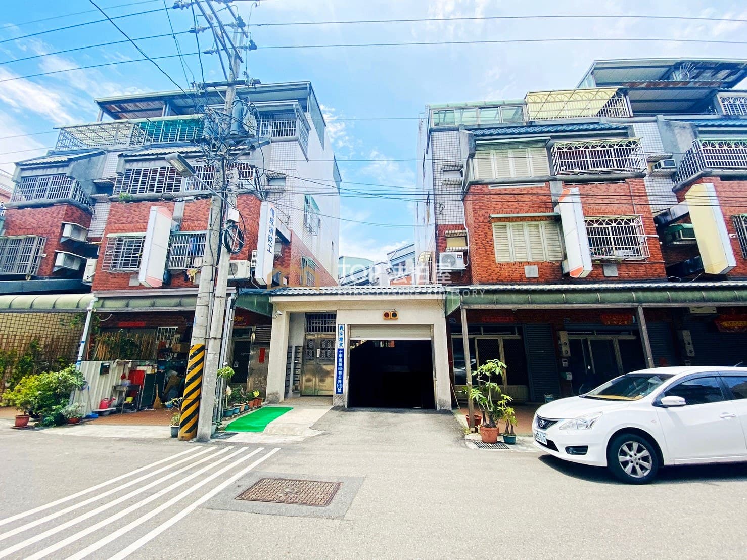 台中市東區十甲東路406巷40弄10之1號|我家樂業|人車分道五樓別墅|第 1 張|TOP法拍屋