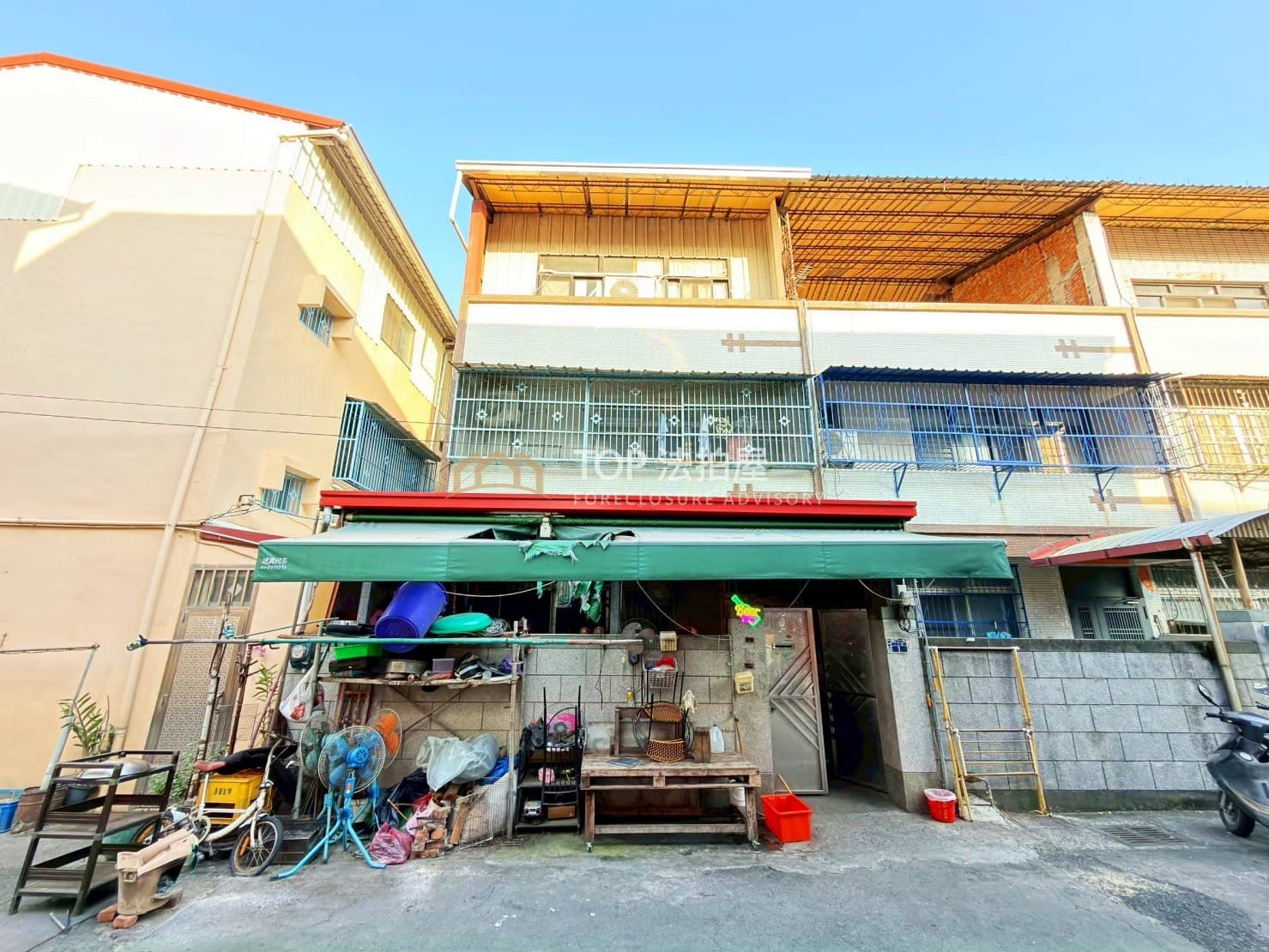 彰化縣彰化市龍門一街19巷1號|大面寬邊間透天|第 1 張|TOP法拍屋
