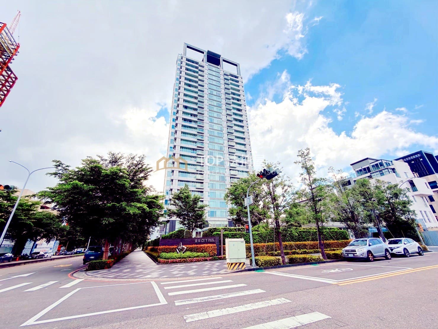 台中市西屯區龍富二十二路59號八樓之2|寶輝CITY PARK|三房三平車豪邸|第 1 張|TOP法拍屋