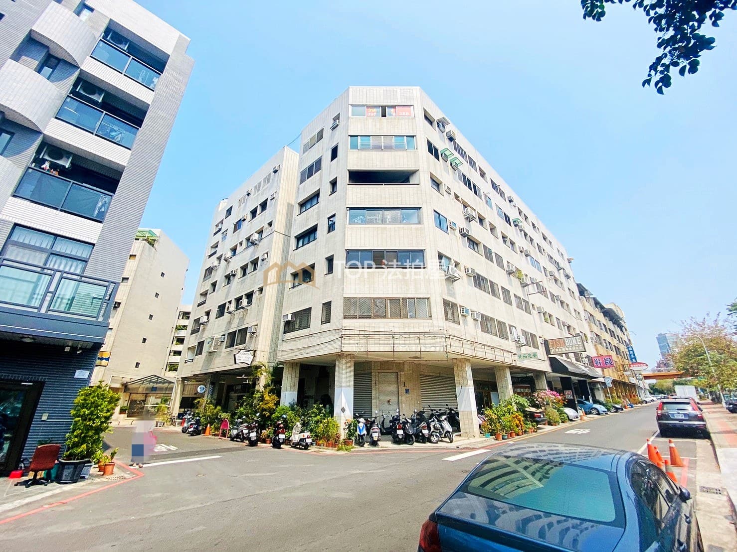 台中市西屯區寧漢街85之3號四樓|宏凱園邸園|溪畔電梯二房|第 1 張|TOP法拍屋