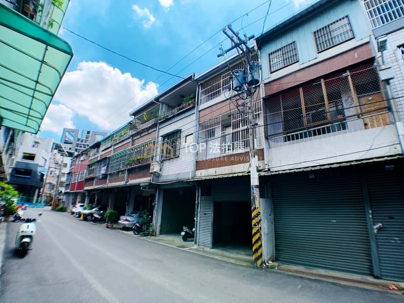 台中市潭子區頭張路二段113巷147號|拍定|頭家國小透天|頭家厝車站|北屯好市多|台中市潭子區頭張路二段113巷147號|TOP台中法拍屋|第 1 張|TOP法拍屋