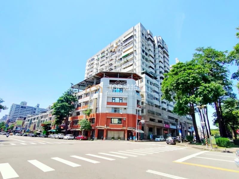 台中市南區南和路209號2樓|龍邦綠園道三房|第 1 張|TOP法拍屋