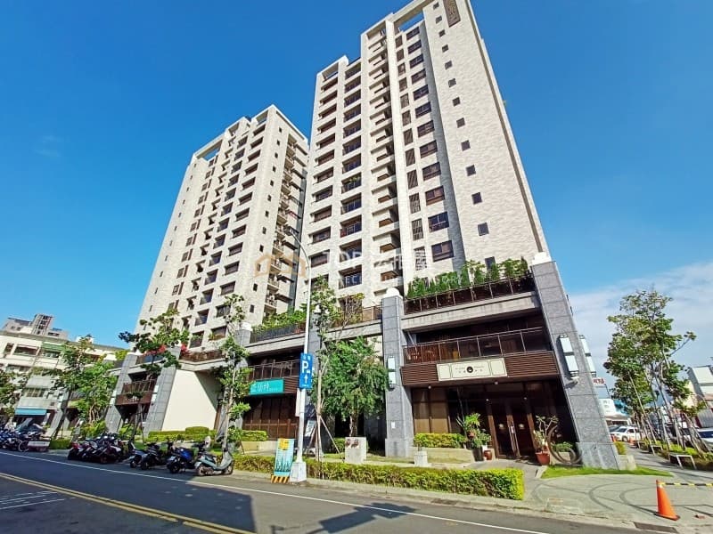 台中市東區一心街400號三樓之1|勝麗新中滙四房雙平車|第 1 張|TOP法拍屋