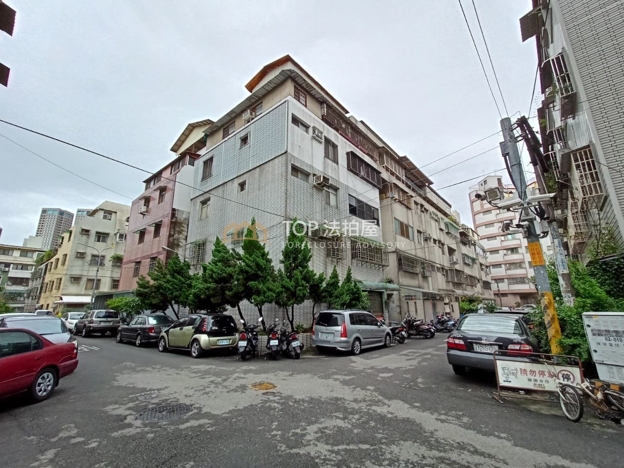 台中市北區民權路359巷10弄11之4號|民權路5+6樓公寓|第 1 張|TOP法拍屋