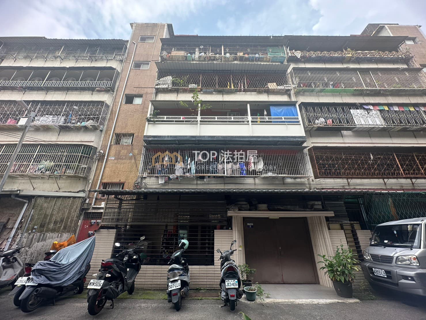 台中市大雅區神林南路173巷2弄8號4樓|神林南路三房公寓|第 1 張|TOP法拍屋