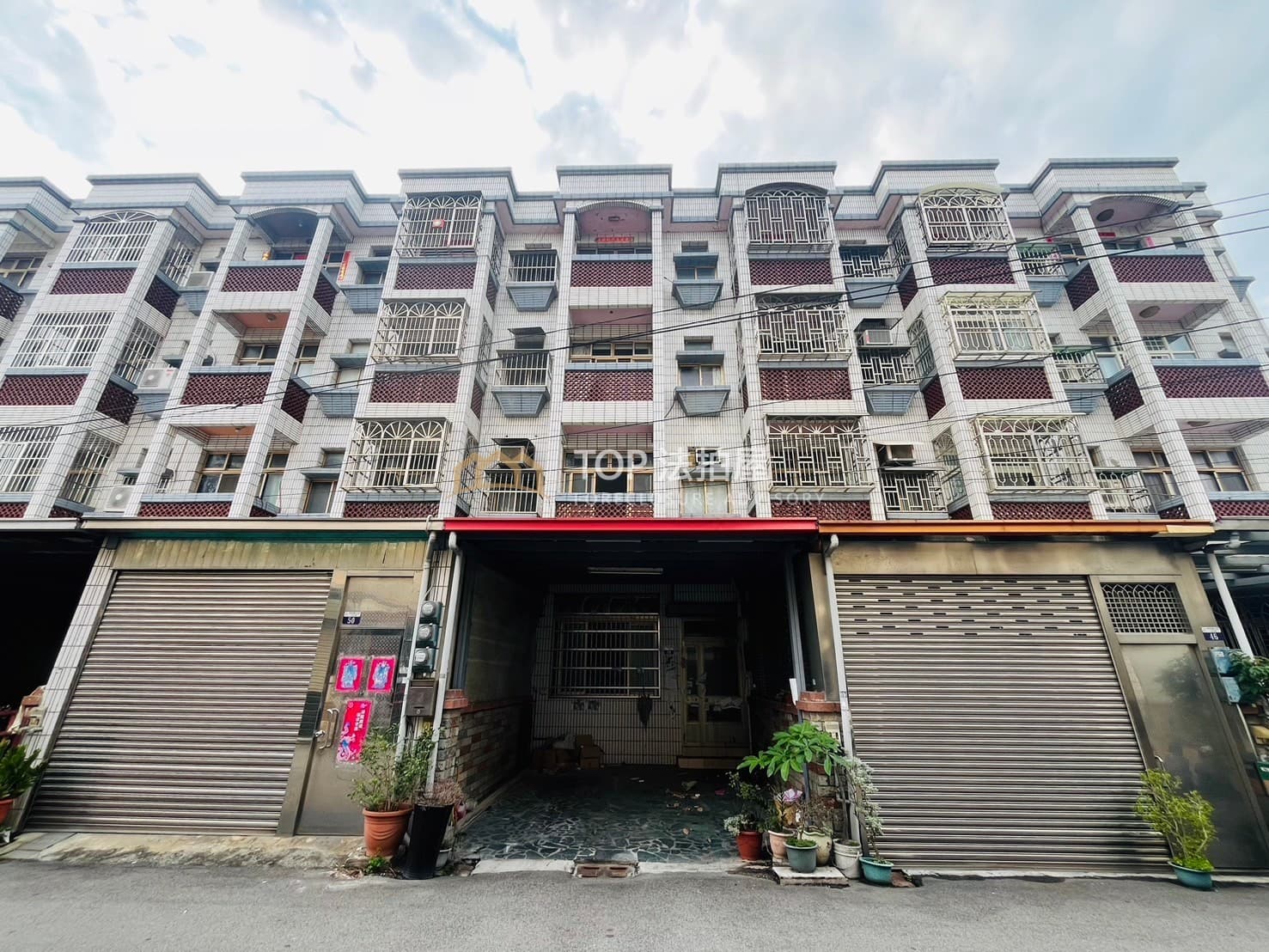 台中市大甲區甲后路五段251巷48號|甲后路四樓透天|第 1 張|TOP法拍屋