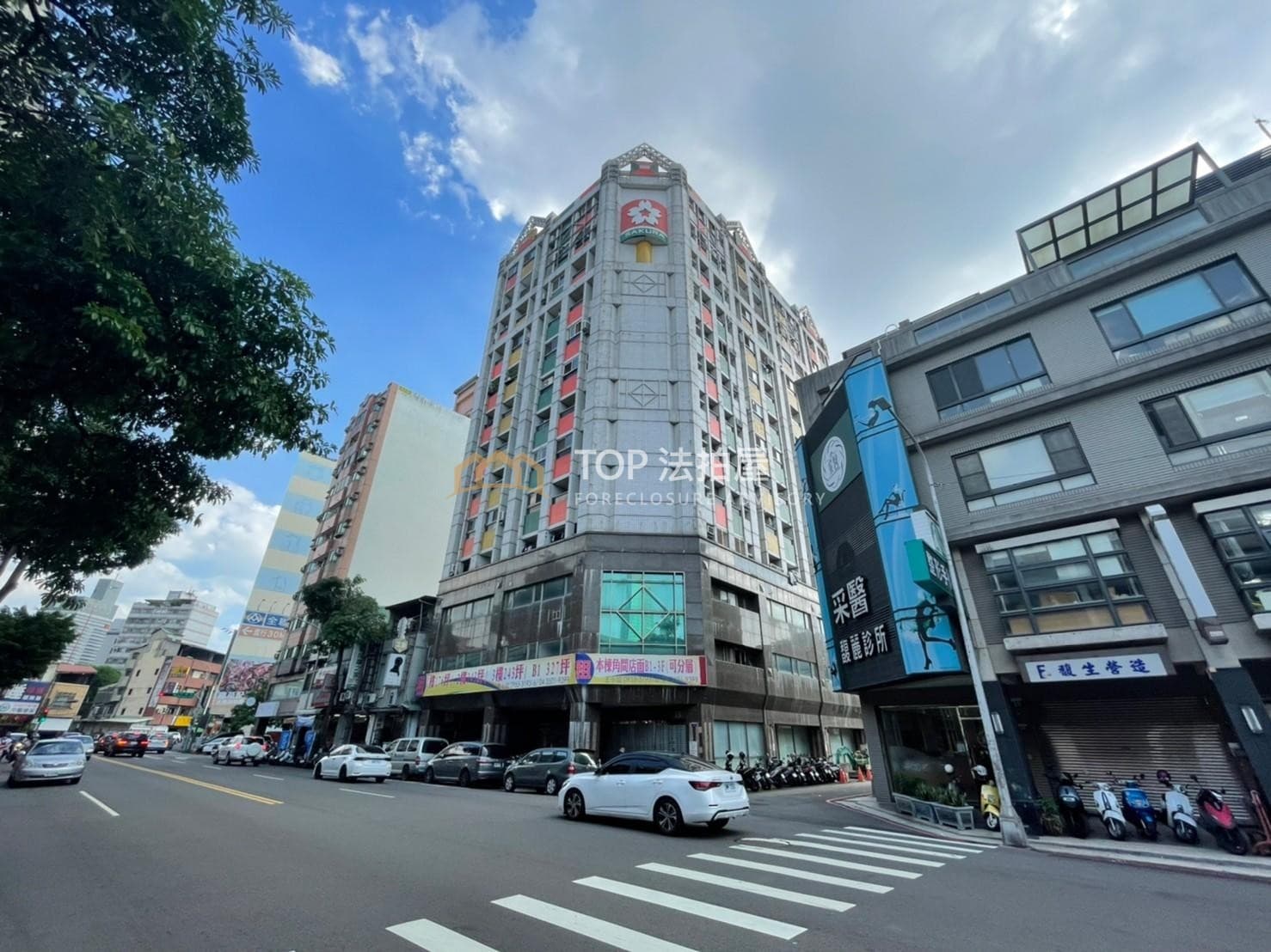 台中市西區向上路一段15號8樓之7|櫻花星鑽|高樓層收租大套房|第 1 張|TOP法拍屋
