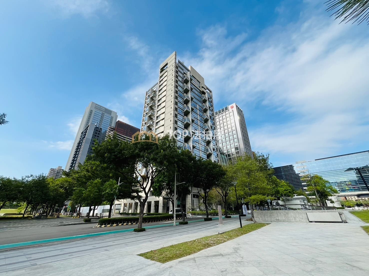 台中市西屯區市政北五路66號17樓之2|似水年華|視野四房三平車豪邸|第 1 張|TOP法拍屋