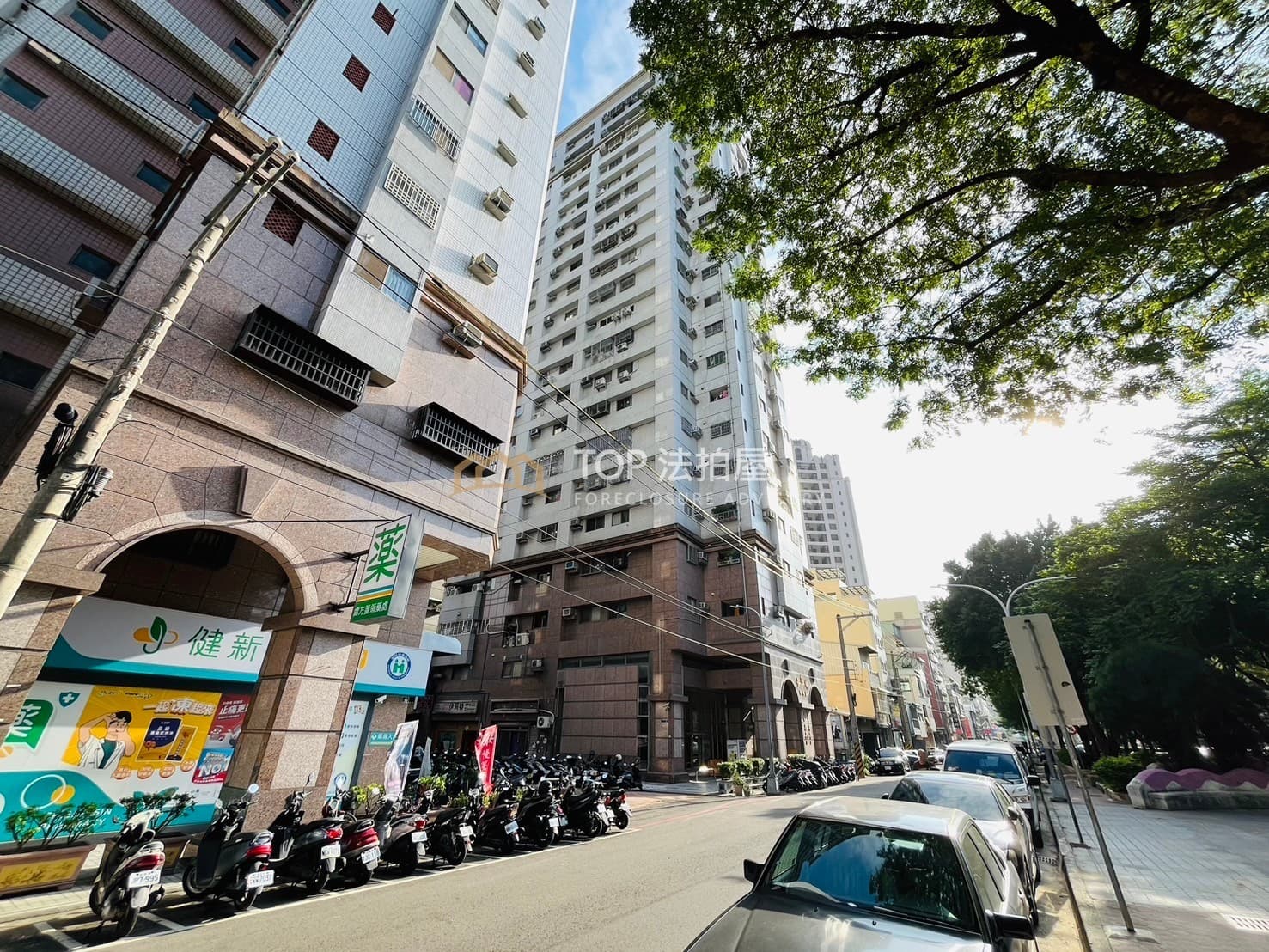 台中市南區工學路146巷26號11樓之3|長億城香榭區|電梯三房附車位|第 1 張|TOP法拍屋