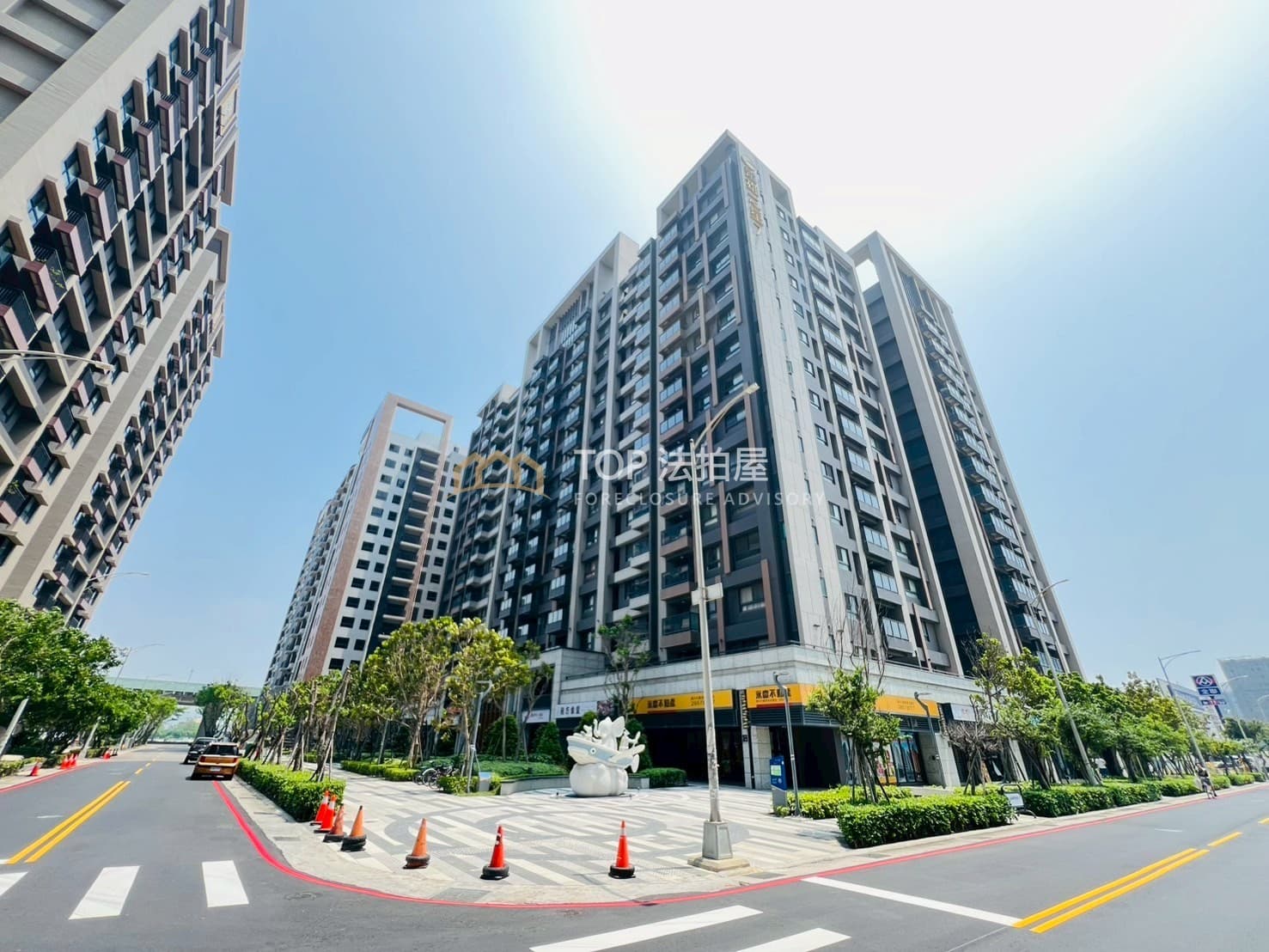台中市清水區港新三路37號4樓之2|遠雄之星7期|邊間四房附平車|第 1 張|TOP法拍屋