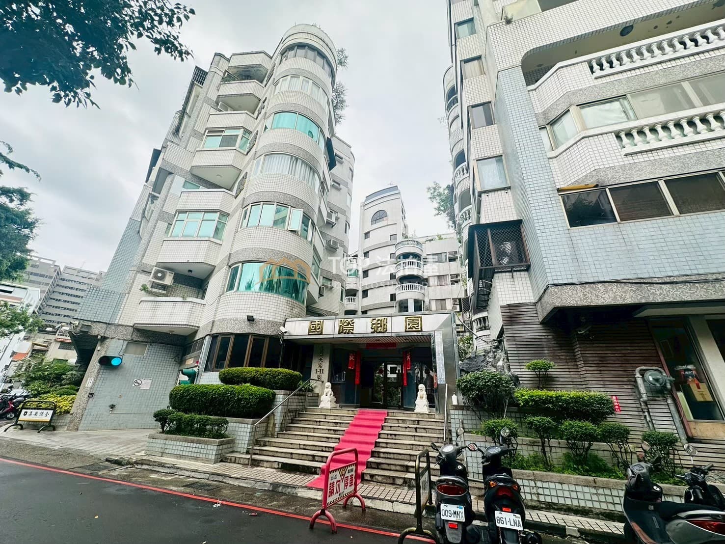 台中市西區大業北路1號二樓|國際鄉園|大坪數邊間四房|第 1 張|TOP法拍屋