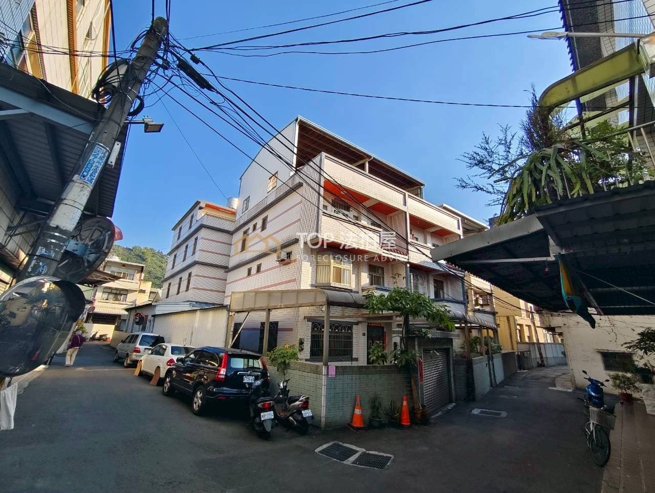台中市太平區興隆路73之2號|大地坪邊間透天|第 1 張|TOP法拍屋