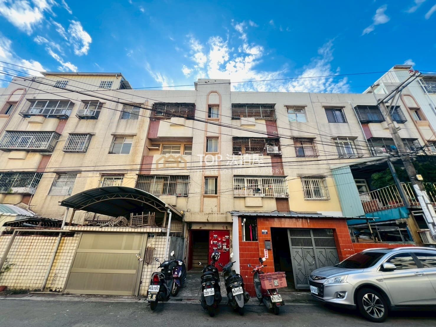 台中市大肚區遊園路一段70巷1弄19之2號|中富國宅|三樓三房公寓|第 1 張|TOP法拍屋