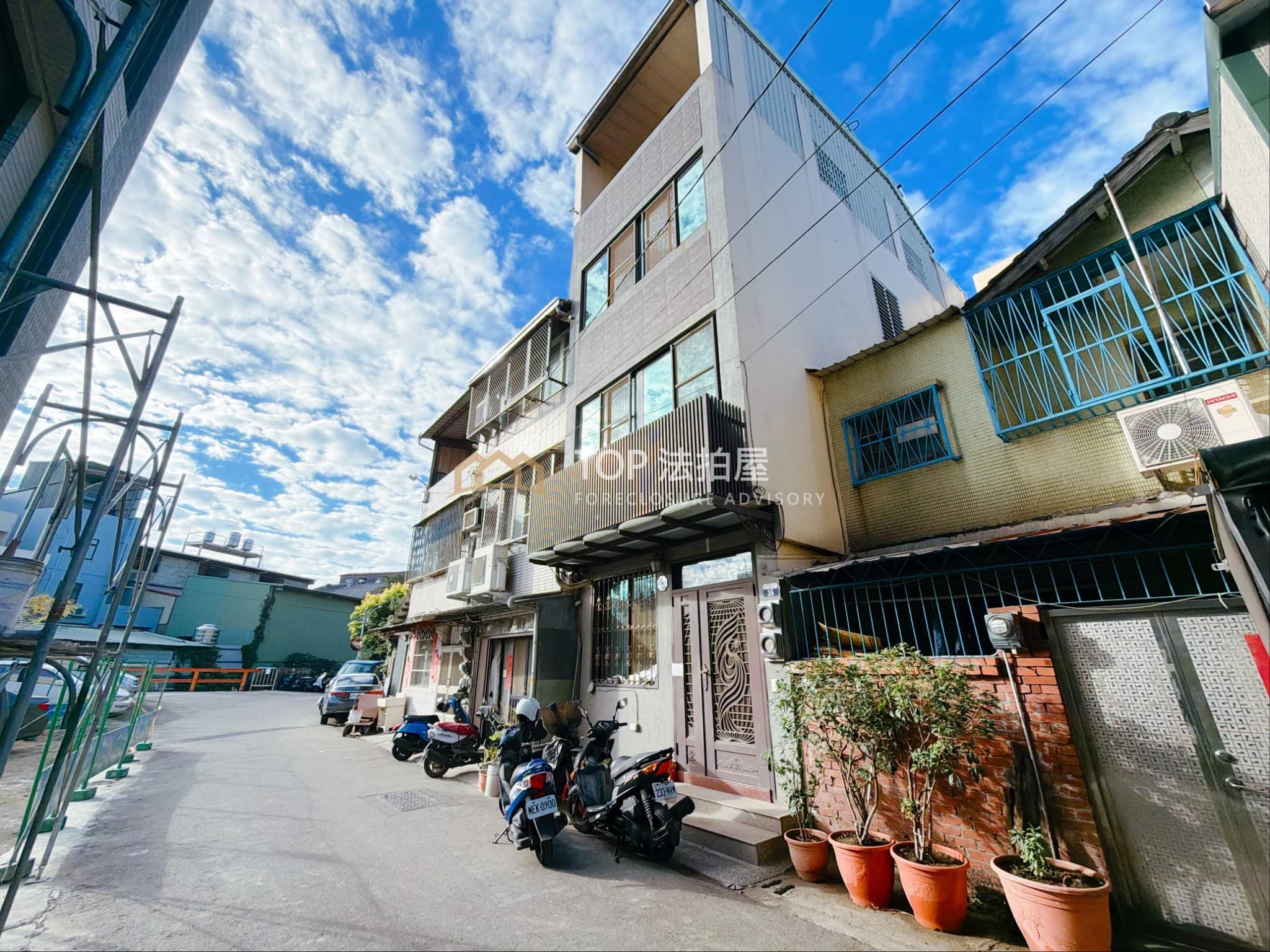 台中市大雅區中山北路152巷36號|中山北路四樓透天|第 1 張|TOP法拍屋