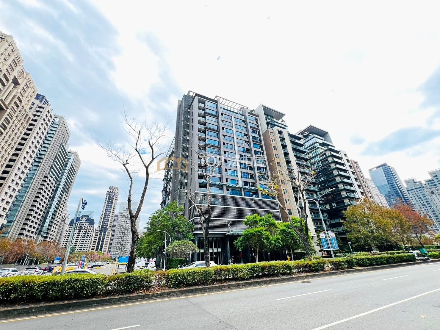 台中市西屯區河南路三段131號6樓之8+6樓之9|市政101|大坪數雙併打通戶|第 1 張|TOP法拍屋
