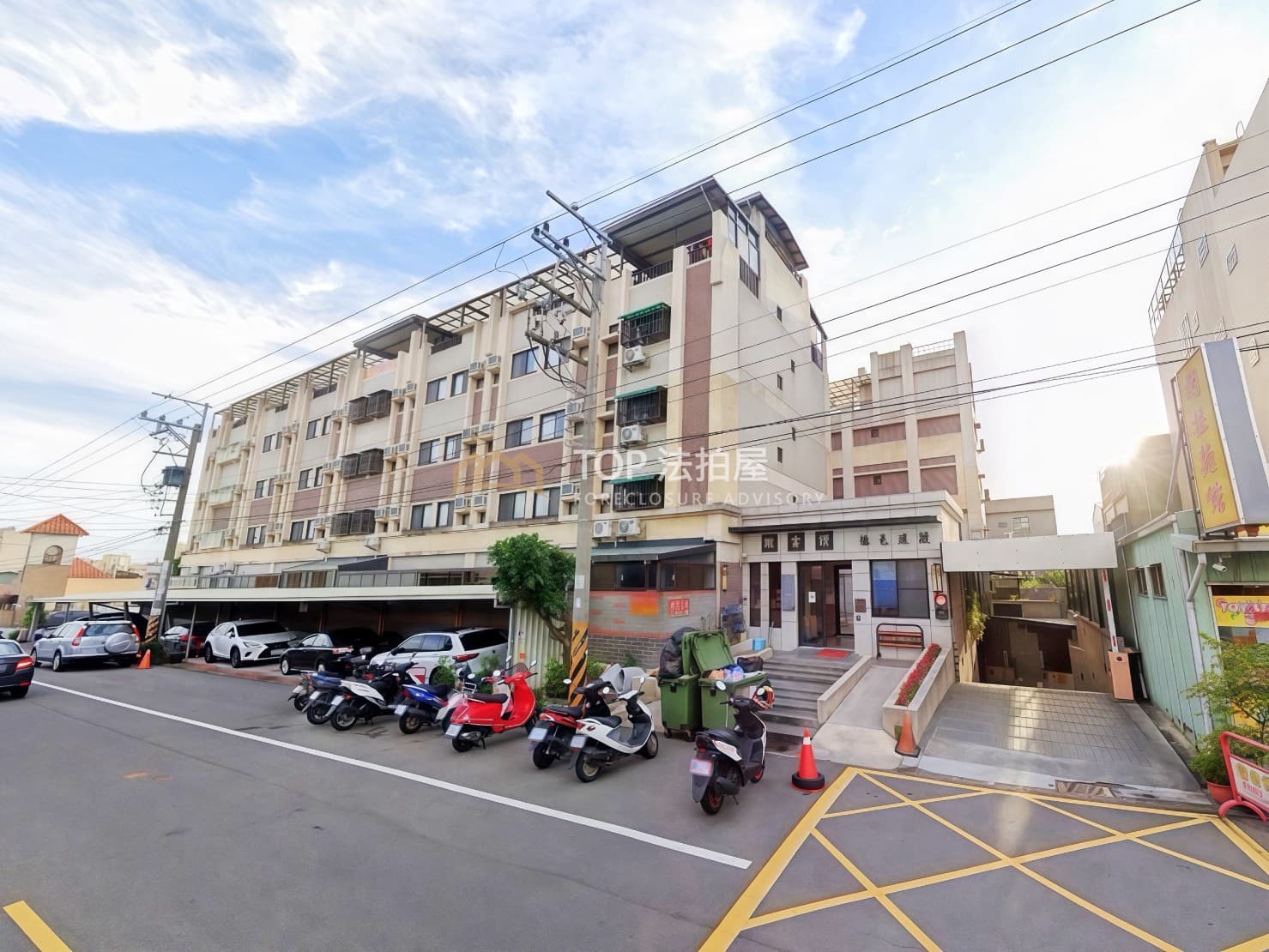 台中市沙鹿區東英路39巷10號|致富讚|16套房電梯別墅|第 1 張|TOP法拍屋